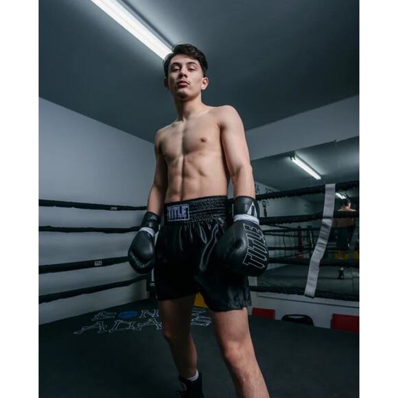Title Boxing Pro Traditional Cut Shiny Short Size Small Black - Picture 1 of 7